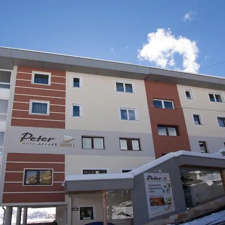 Peter Apartahotel
